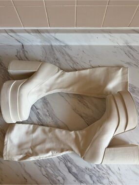 White/Cream Platform Knee-High Boots